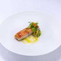 シックな空間でシェフが提案する新しいイタリアンの形