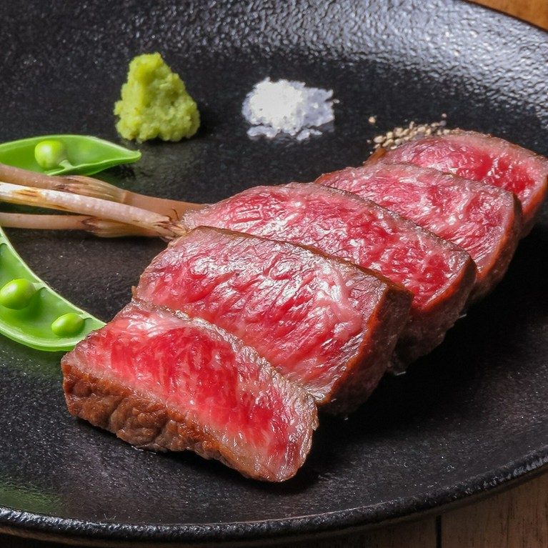 黒毛和牛の赤身ステーキ