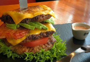パスタンバーガー