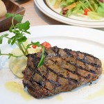 THE GRILL SEASONING & HERBS オリジナルシーズニングを纏ったUSプライム チャックアイステーキ！