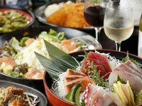 【2時間飲み放題付き】
鮮度抜群｢刺身5点盛り｣・名物｢牛すじ煮込み｣など全9品