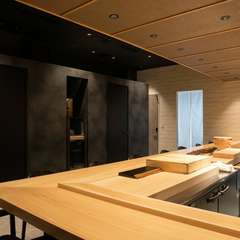 うまい鮨を、舌で目で楽しんでいただきたい