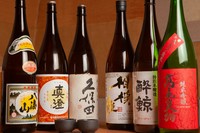 グラス380円・一合780円