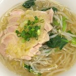 さっぱりした塩味の青蓮スタイル。