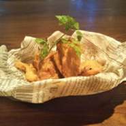 4個572円、8個979円

