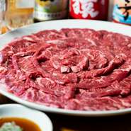 「ハラミ」をお腹いっぱい食べるならこちら。お肉の旨味と脂の甘味がちょうどいいバランスで、ついつい箸が止まらなくなります。人数に合わせて量の調整も可能です。※写真は4人前です
