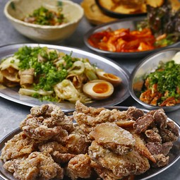 120分飲み放題！ももから食べ放題！「勝男コース」