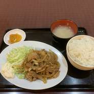 しょうが焼き定食