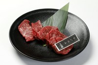 ヒレ肉の横のバラ肉。