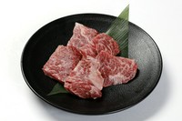 柔らかく刺しが入ってます。