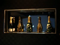 鮨や会話のお供にぴったりな『酒』