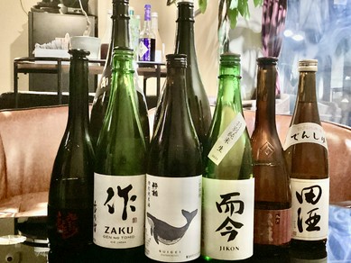 幅広いラインナップからセレクト。その日の料理にあう一杯