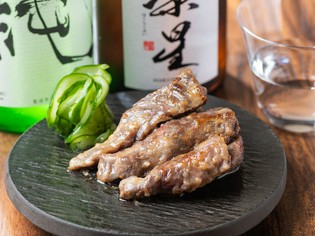 香ばしく、旨みもたっぷりの料亭の味『牛肉の西京焼き』