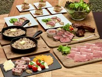 2種の肉盛りがメインの気軽なコース。
当店一押しのお肉がリーズナブルに楽しめます。