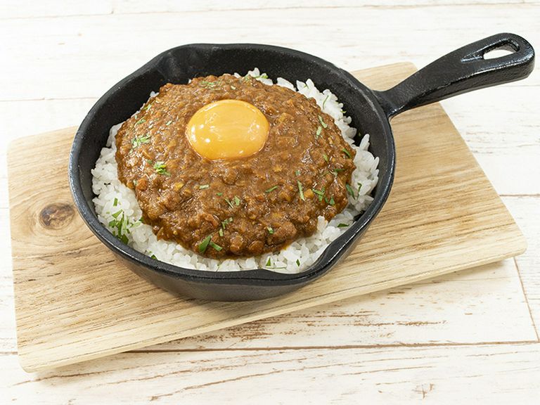 野菜の旨味たっぷり肉屋のキーマカレー