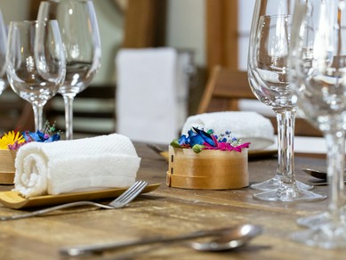 シェフのおまかせ料理を、コース仕立てで存分に楽しむデート