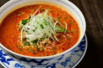 本場四川省の担々麺