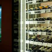 地元の能登ワインや富山、福井産のワイン、フランスはもとよりニュージーランドやオーストラリアにいたるまで取り揃えております。お持ち込みワインもご相談に応じますのでお気軽にお問い合わせください。