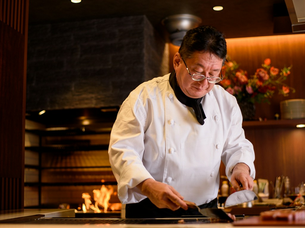 ゲストとの対話こそが鉄板焼きの醍醐味