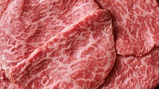 A5和牛も入った豪華な！【満足プラン】もちろん、飲み放題込みのお得コース。納得の内容です