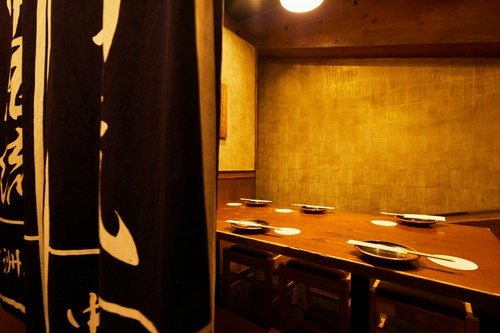 掘りごたつ席完全個室４～6名様用