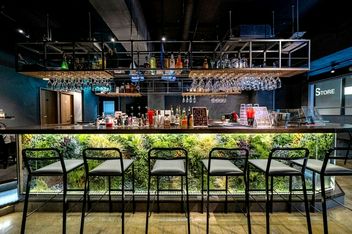 LITTS BAR & GRILL Shibuya Ten