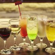 1軒目のご利用など、渋谷をより一層楽しみたい方にお得にご堪能いただけます。スタンディングバーでは、楽しみ方も無限大。一杯だけでも大歓迎！お気軽にお立ち寄りください。