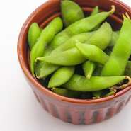 定番メニューの枝豆！お酒のお供には最高です！