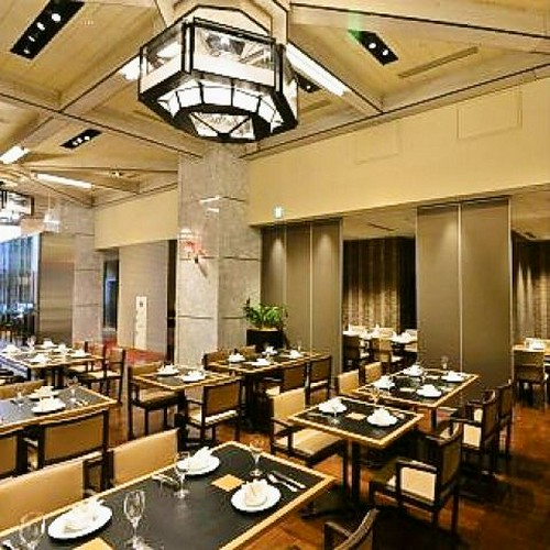 広い店内