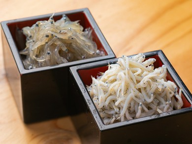鮮度抜群！自慢の『釜揚げしらす＆生しらす』