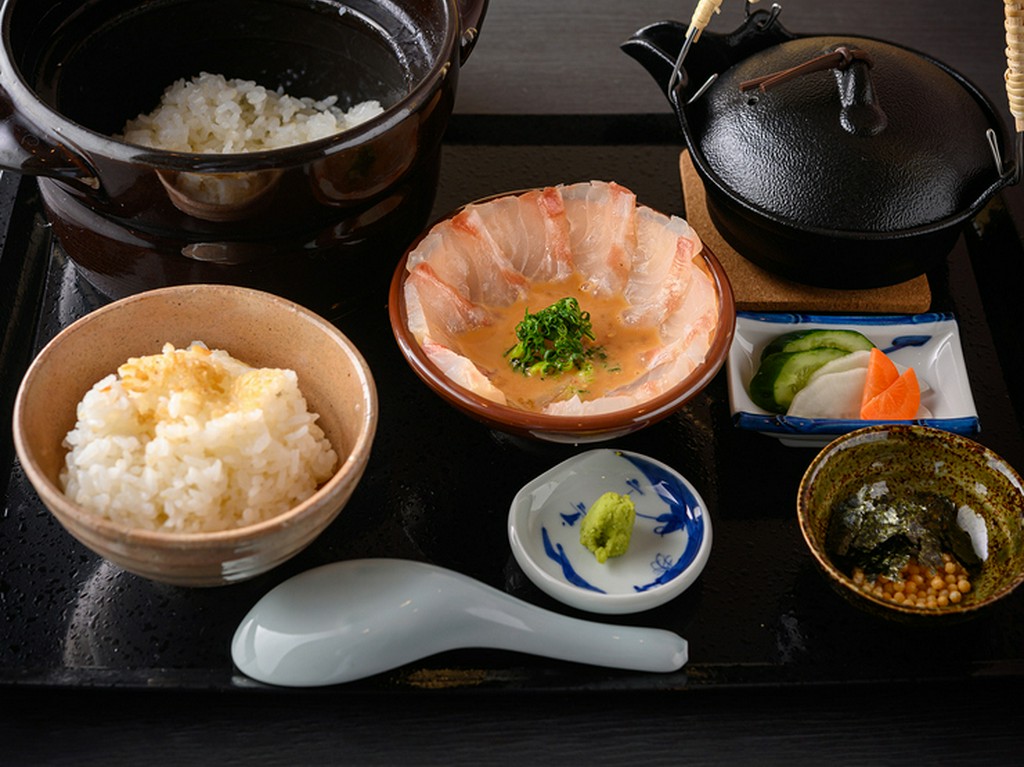 炊きたて土鍋　鯛胡麻のお茶漬け（一合）