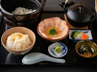 炊きたて土鍋　鯛胡麻のお茶漬け（一合）