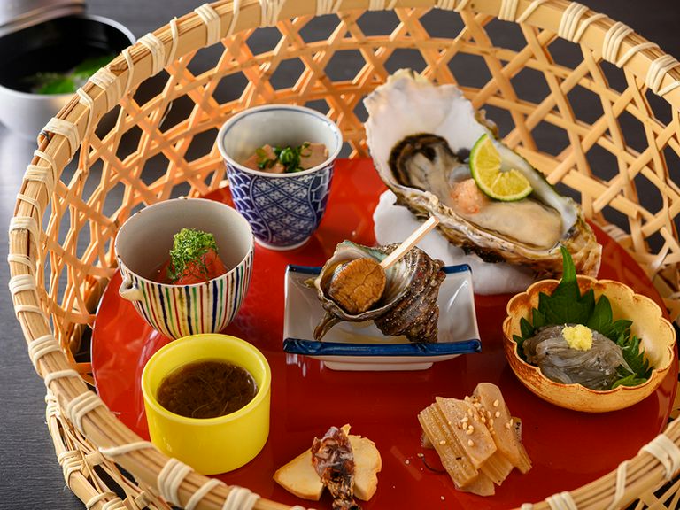 四季折々のさまざまな味『おばんざい豪華盛合わせ』