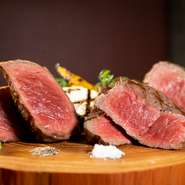 価格は100gあたりの目安となります。お値段については仕入れの兼合いで変動するものとなっております。各部位の目安としてご認識頂けますと幸いです。