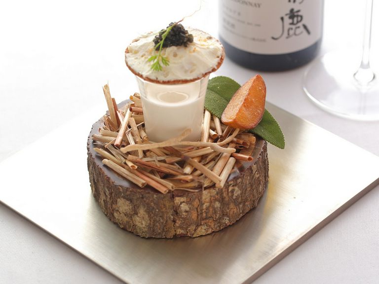 見た目も味も大満足。ストーリー性あふれる料理がずらり