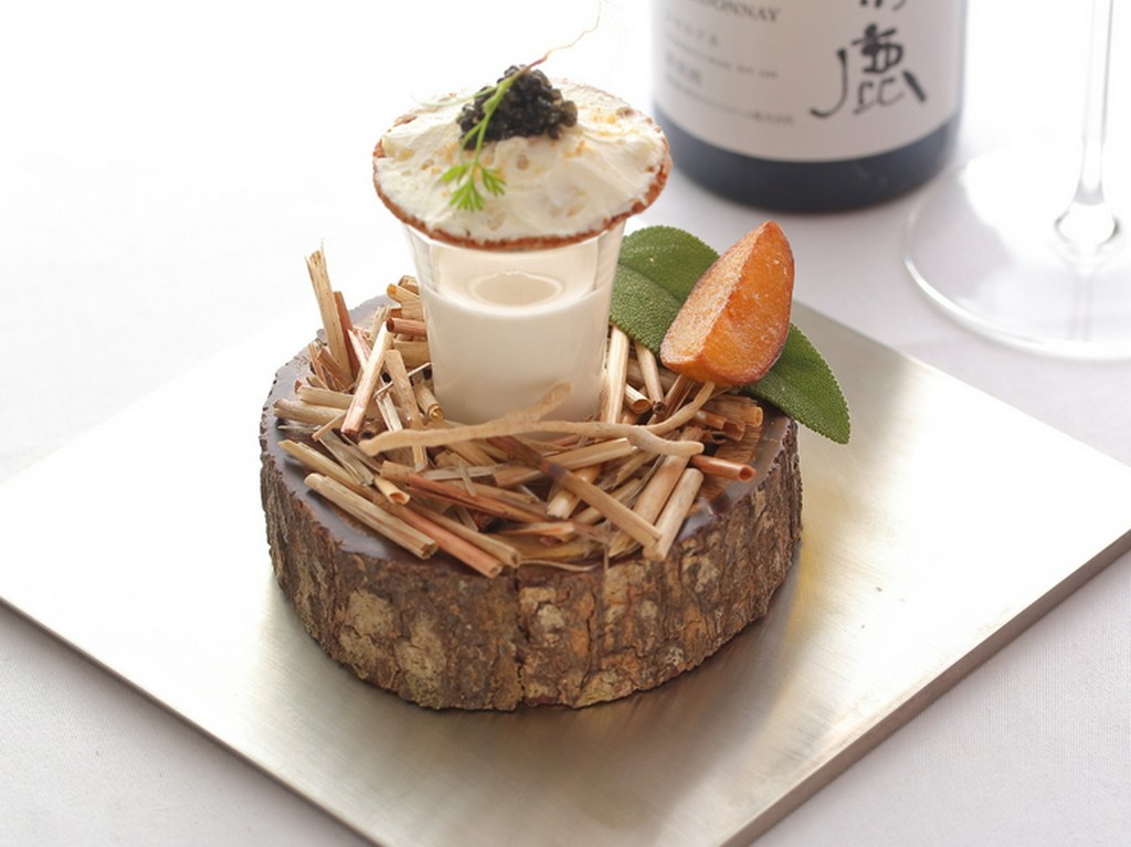 見た目も味も大満足。ストーリー性あふれる料理がずらり