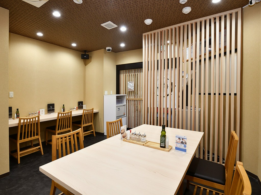 店内に流れるのは、モダンジャズ