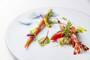 フレンチと見事に融合し、よりいっそう魅力を感じられる京の素材