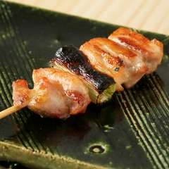 間に挟まれたネギが程良いアクセントの『もも』