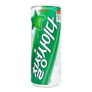 韓国の国民的なサイダーです。
レモンとライムから抽出した香を使用した爽やかな味わいの炭酸飲料水です。