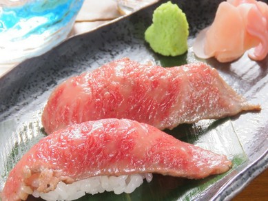 A5黒毛和牛サーロイン　炙り寿司