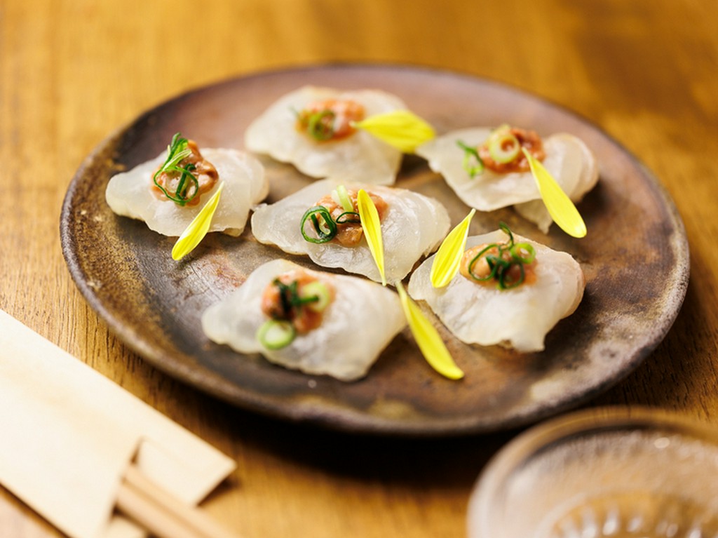 朝採り野菜や新鮮な魚介類など信頼できる食材を料理に使用