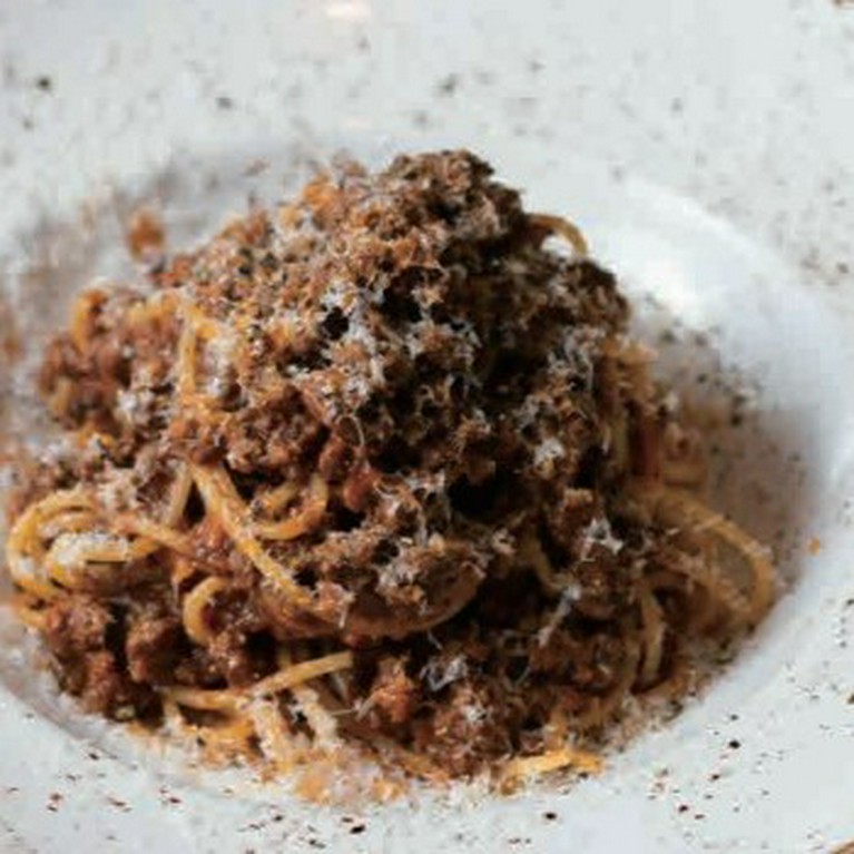 淡路産牛肉のボロネーゼ