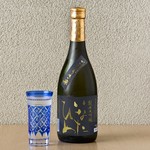 冷グラス 90ml 1,200円
冷徳利　180ml 2,200円