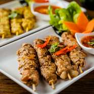 イサーン風豚肉の串焼き4本