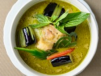 鶏肉入りグリーンカレー