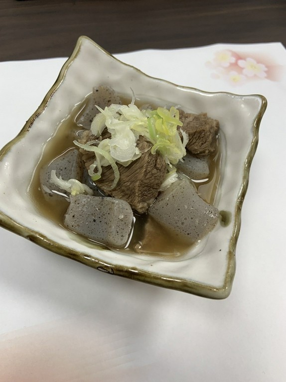 牛かしらの煮込み