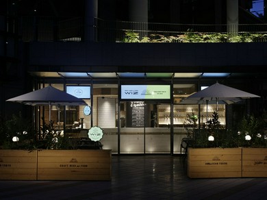 おしゃれで明るい店内でお食事をお楽しみ下さい