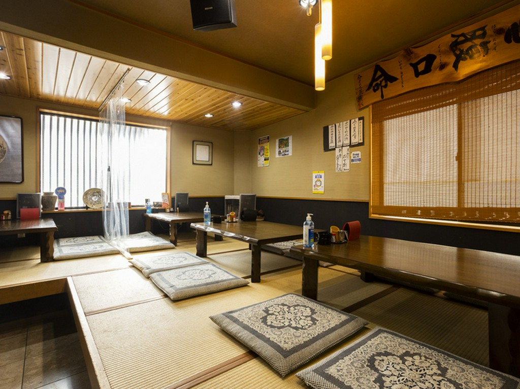 落ち着いた雰囲気の小上がり座敷を設置
