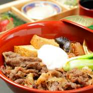 すき焼き重の御膳  